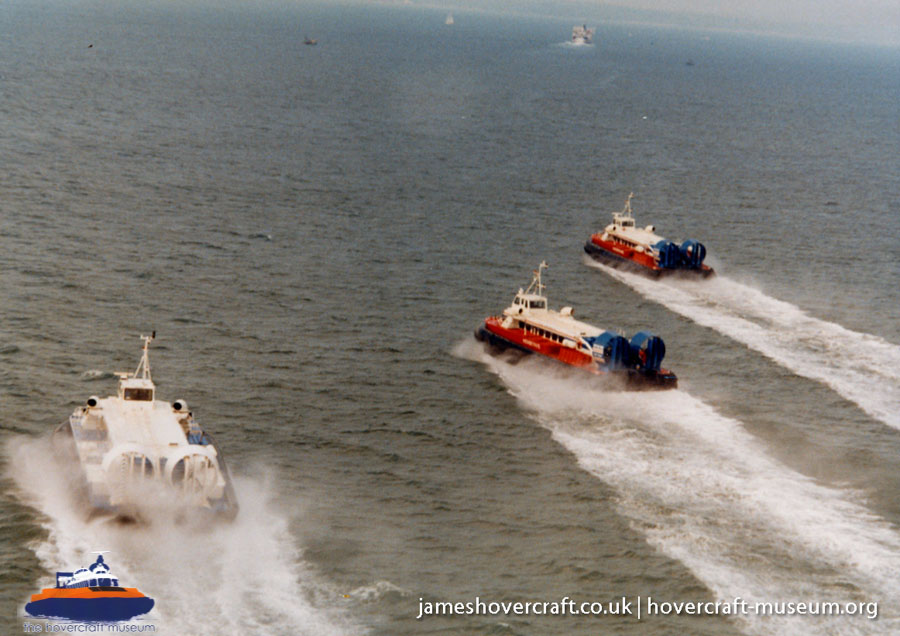 AP1-88 hovercraft promotional day by BHC -  (credit: The <a href='http://www.hovercraft-museum.org/' target='_blank'>Hovercraft Museum Trust</a>).